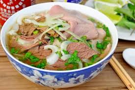 Phở bò (nấu với gói gia vị phở)